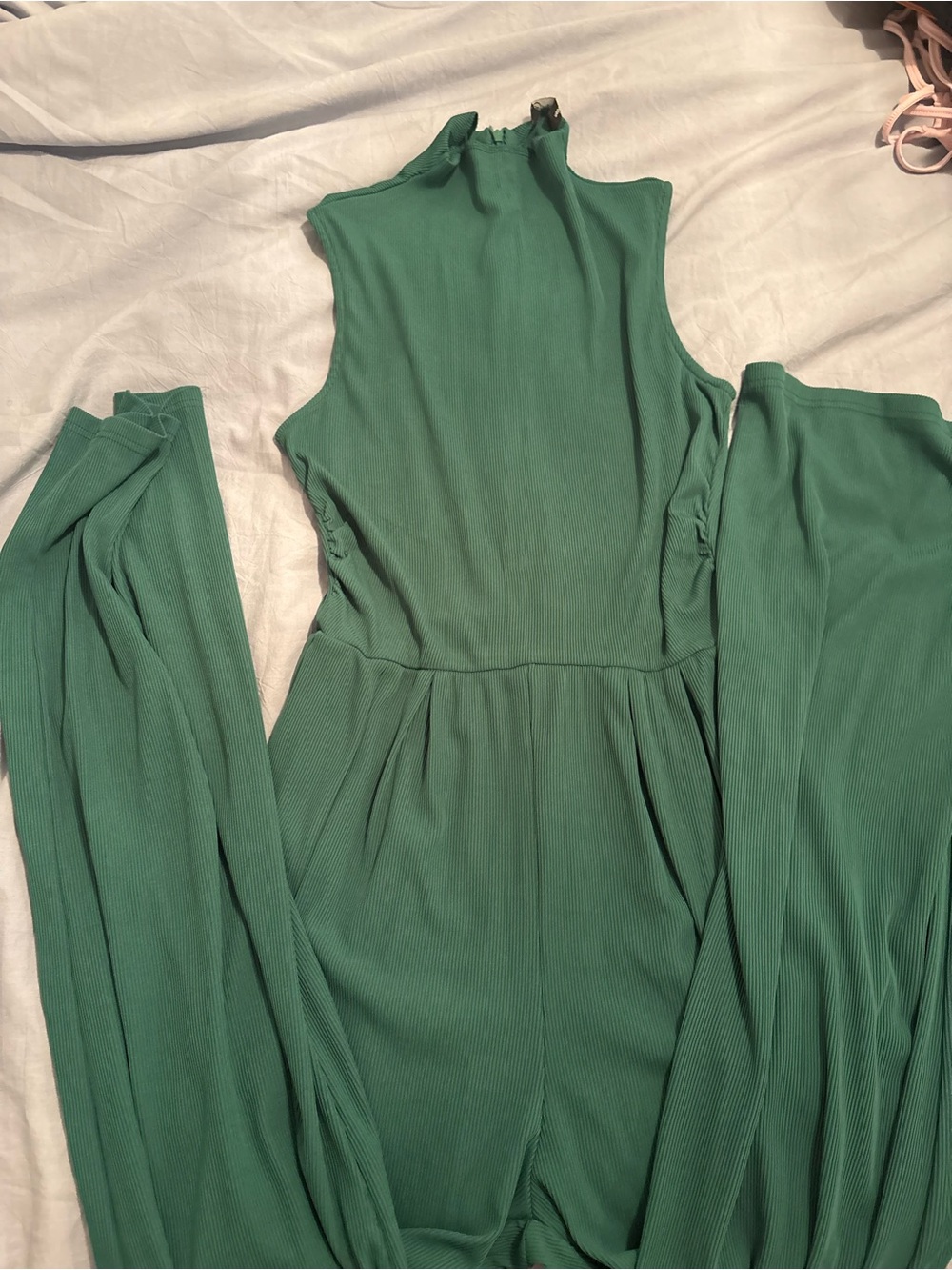 Sleeveless High-Neck Green Jumpsuit